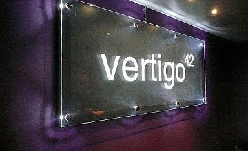 Vertigo 42 (champagne bar)